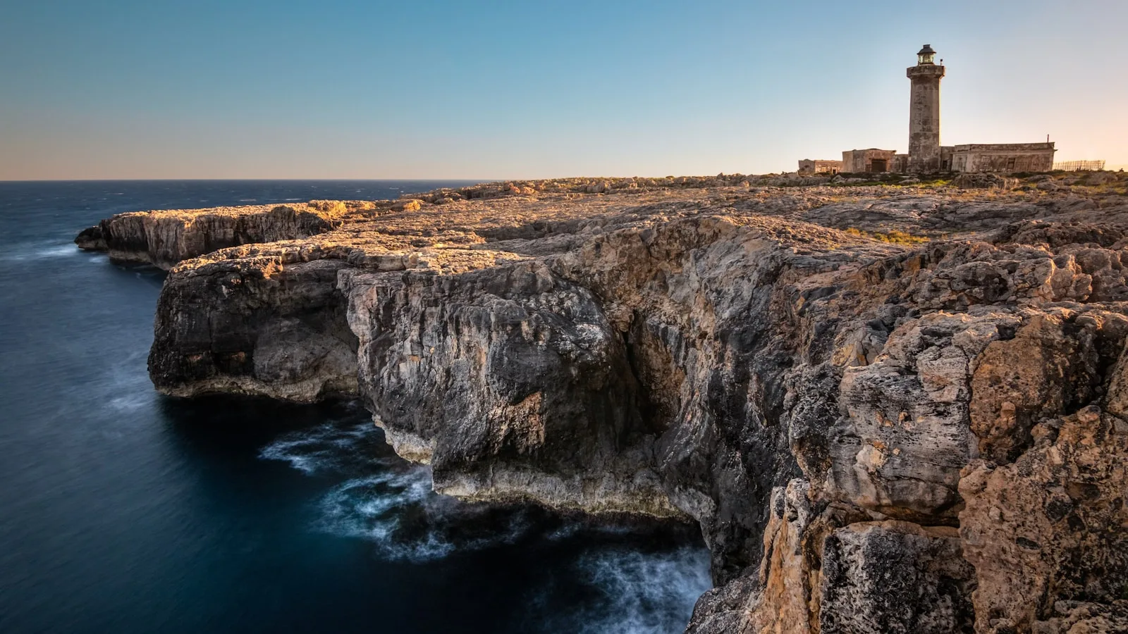 ️ Le plateau de La Mola et son phare